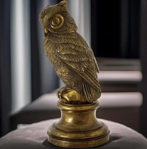 Ручная работа: Бронзовая статуэтка «Мудрая сова»