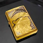Подарочная зажигалка Zippo с гравировкой "Пантера" — фотография 1